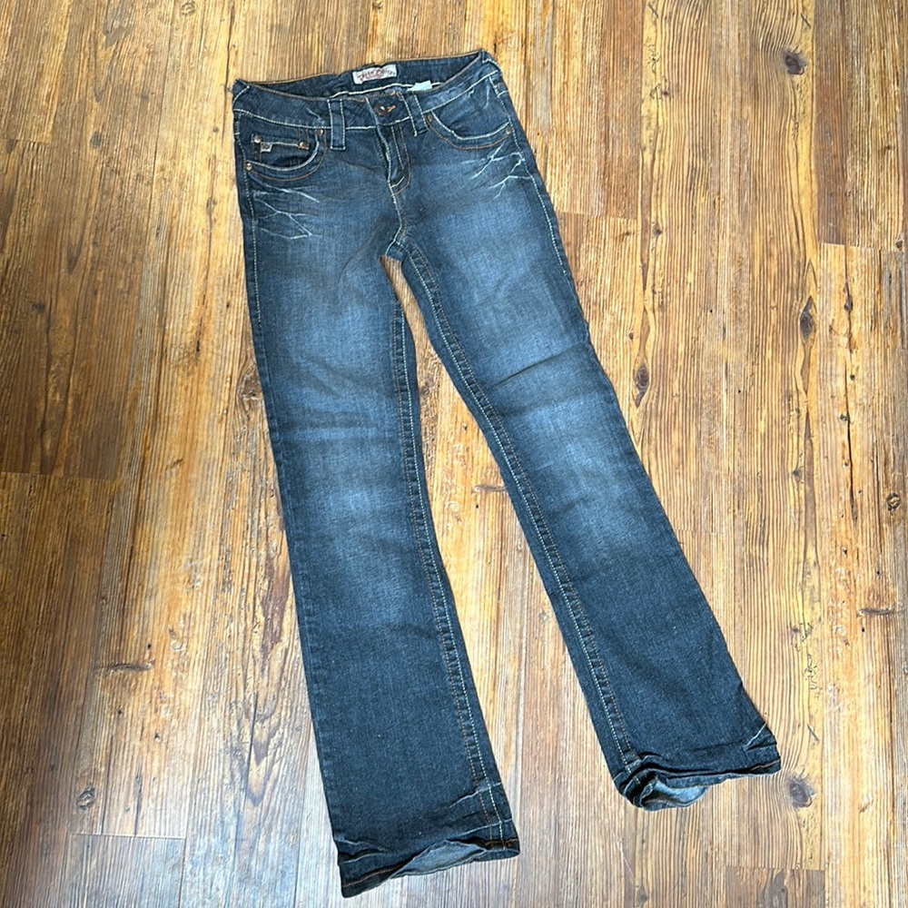 Paris Blues Jeans Blend 2% spandex so a little stretchy!